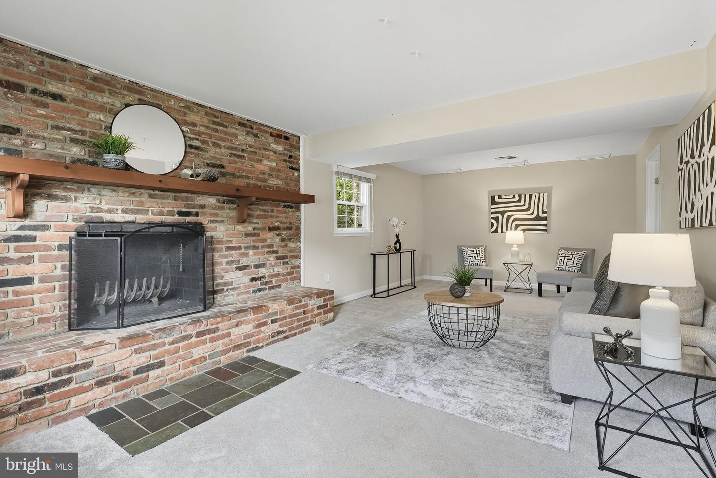 13111 ORLEANS ST, WOODBRIDGE, Virginia 22192, 5 Bedrooms Bedrooms, ,3 BathroomsBathrooms,Residential,For sale,13111 ORLEANS ST,VAPW2104820 MLS # VAPW2104820