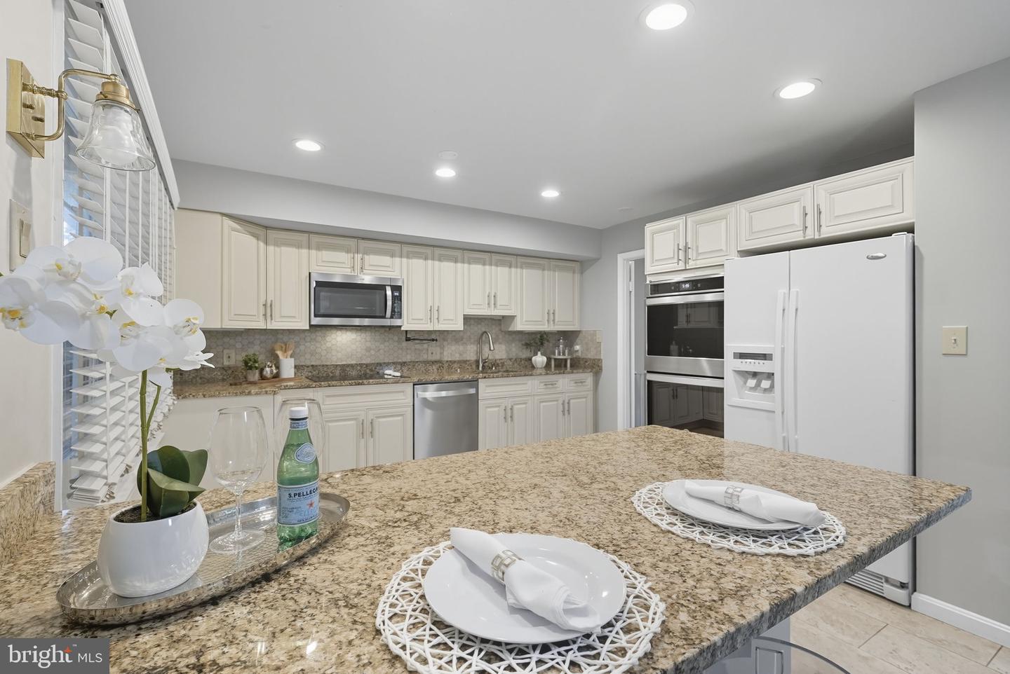 13111 ORLEANS ST, WOODBRIDGE, Virginia 22192, 5 Bedrooms Bedrooms, ,3 BathroomsBathrooms,Residential,For sale,13111 ORLEANS ST,VAPW2104820 MLS # VAPW2104820