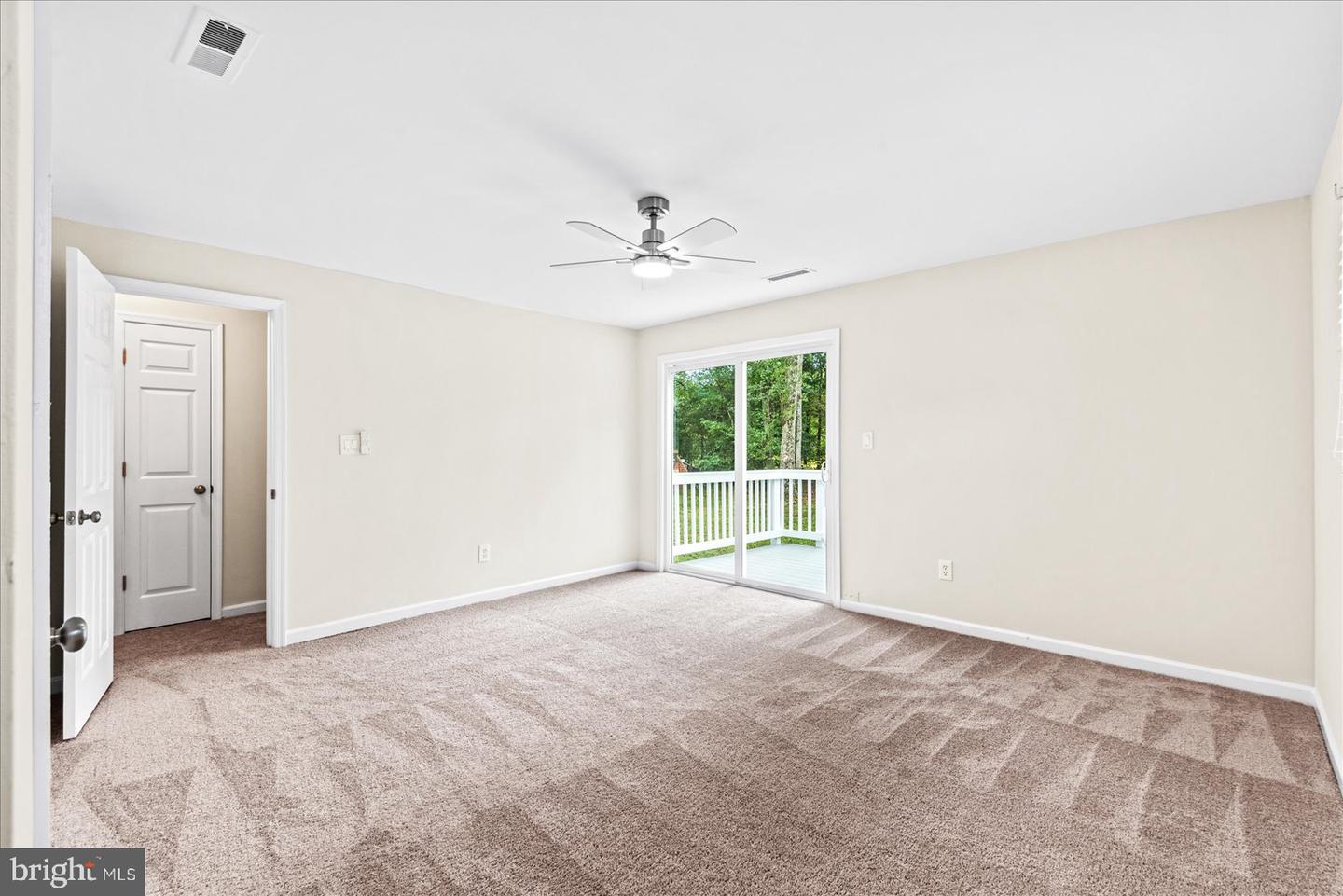 218 CIRCLE LN, COLONIAL BEACH, Virginia 22443, 3 Bedrooms Bedrooms, ,2 BathroomsBathrooms,Residential,For sale,218 CIRCLE LN,VAWE2009832 MLS # VAWE2009832