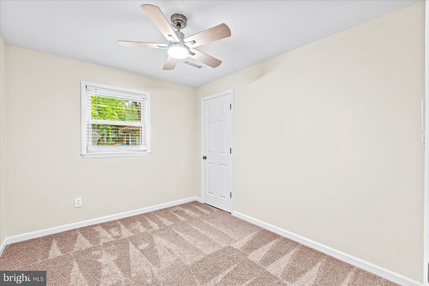 218 CIRCLE LN, COLONIAL BEACH, Virginia 22443, 3 Bedrooms Bedrooms, ,2 BathroomsBathrooms,Residential,For sale,218 CIRCLE LN,VAWE2009832 MLS # VAWE2009832