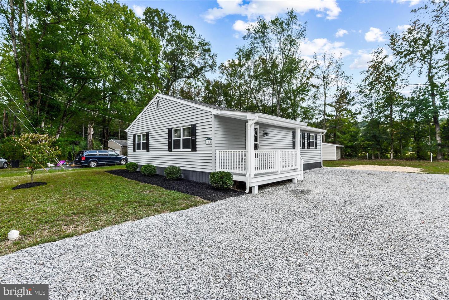 218 CIRCLE LN, COLONIAL BEACH, Virginia 22443, 3 Bedrooms Bedrooms, ,2 BathroomsBathrooms,Residential,For sale,218 CIRCLE LN,VAWE2009832 MLS # VAWE2009832