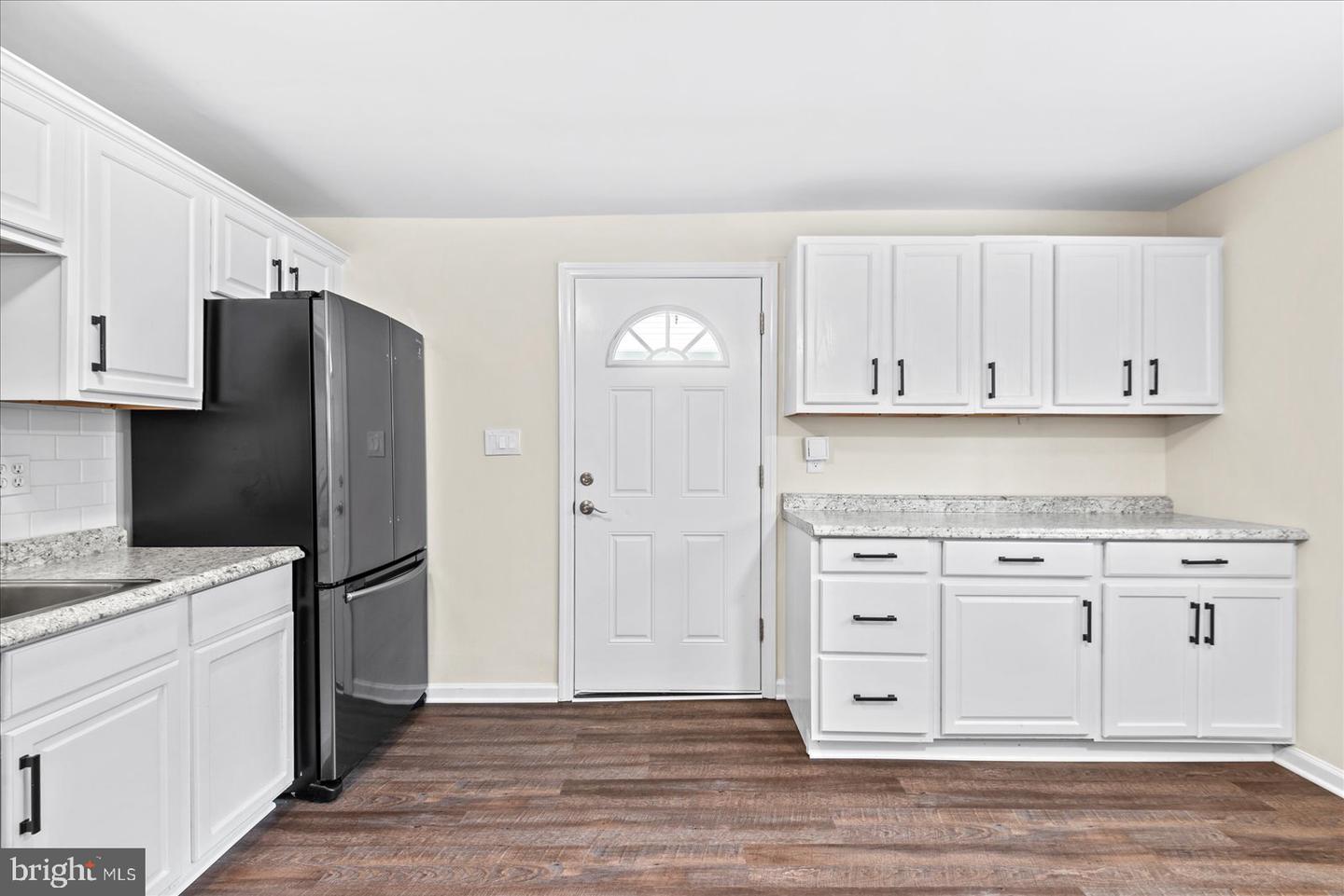 218 CIRCLE LN, COLONIAL BEACH, Virginia 22443, 3 Bedrooms Bedrooms, ,2 BathroomsBathrooms,Residential,For sale,218 CIRCLE LN,VAWE2009832 MLS # VAWE2009832