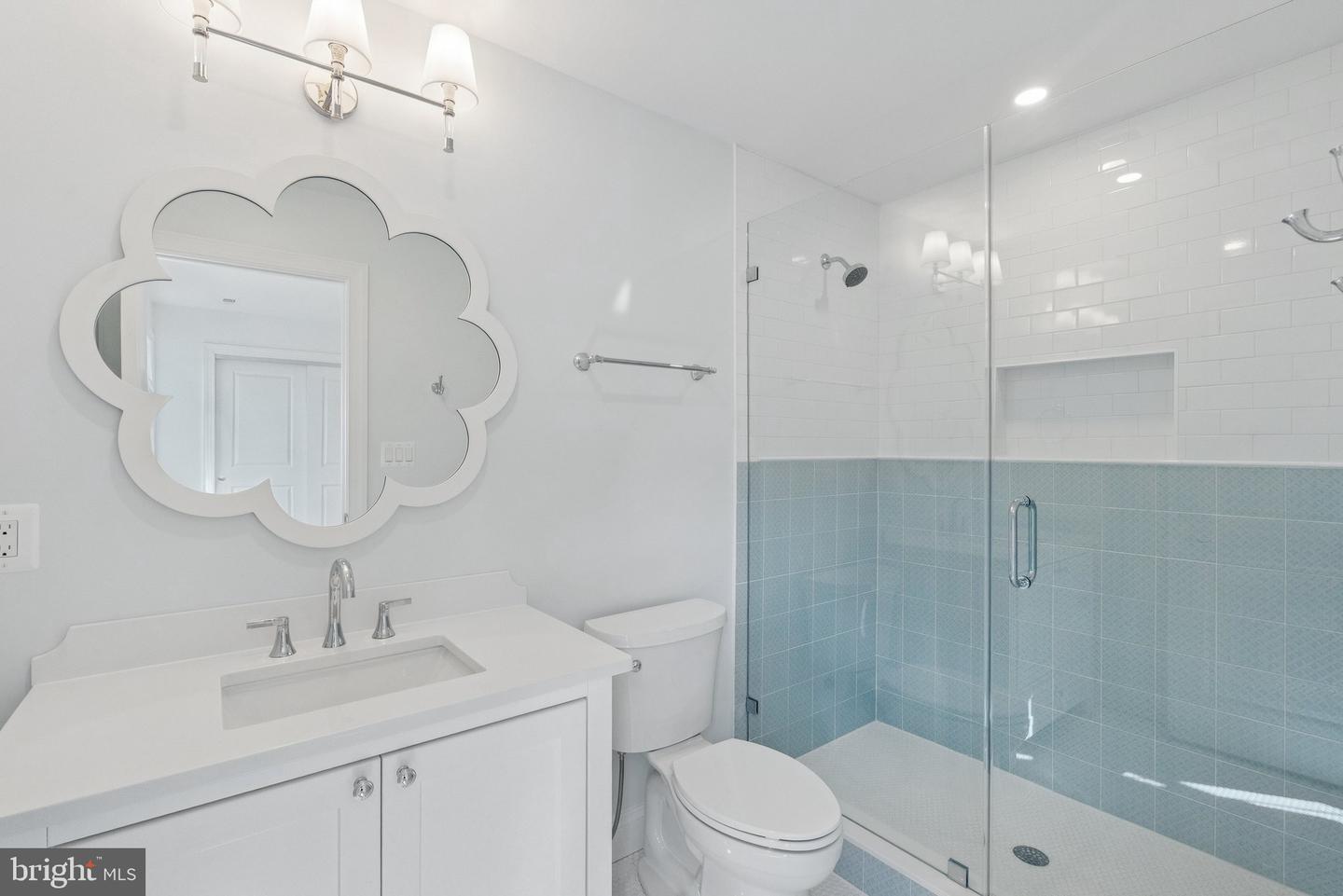 5532 HALWIS ST, ALEXANDRIA, Virginia 22303, 4 Bedrooms Bedrooms, ,3 BathroomsBathrooms,Residential,For sale,5532 HALWIS ST,VAFX2269766 MLS # VAFX2269766