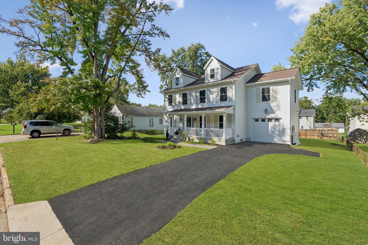 5532 HALWIS ST, ALEXANDRIA, Virginia 22303, 4 Bedrooms Bedrooms, ,3 BathroomsBathrooms,Residential,For sale,5532 HALWIS ST,VAFX2269766 MLS # VAFX2269766