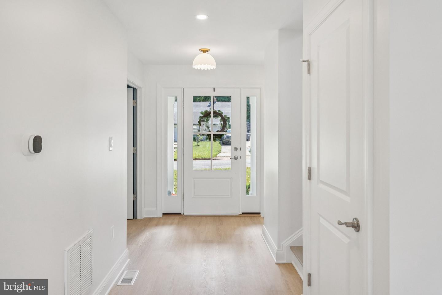 5532 HALWIS ST, ALEXANDRIA, Virginia 22303, 4 Bedrooms Bedrooms, ,3 BathroomsBathrooms,Residential,For sale,5532 HALWIS ST,VAFX2269766 MLS # VAFX2269766