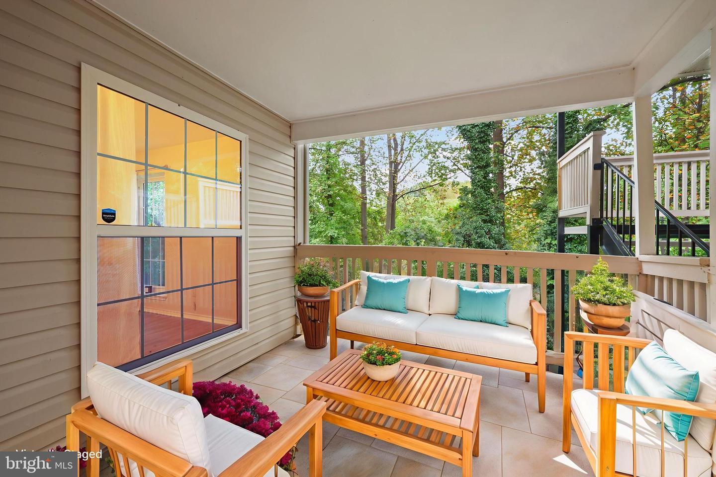 1505 LINCOLN WAY #201, MCLEAN, Virginia 22102, 2 Bedrooms Bedrooms, ,2 BathroomsBathrooms,Residential,For sale,1505 LINCOLN WAY #201,VAFX2269822 MLS # VAFX2269822