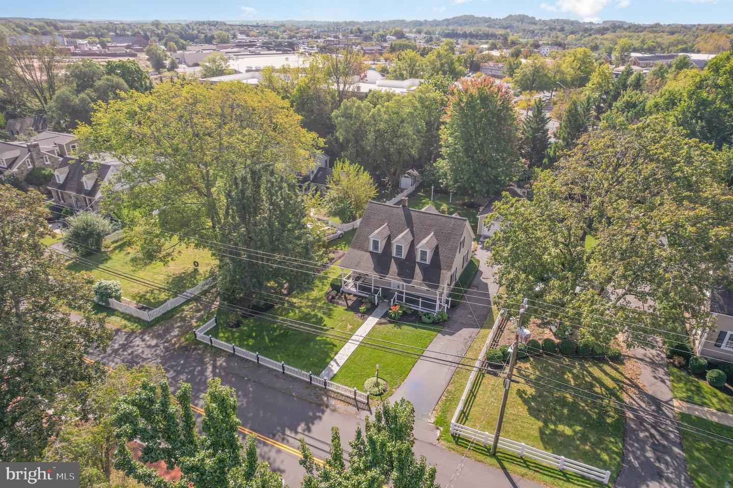 315 EDWARDS FERRY RD NE, LEESBURG, Virginia 20176, 3 Bedrooms Bedrooms, ,1 BathroomBathrooms,Residential,For sale,315 EDWARDS FERRY RD NE,VALO2107844 MLS # VALO2107844