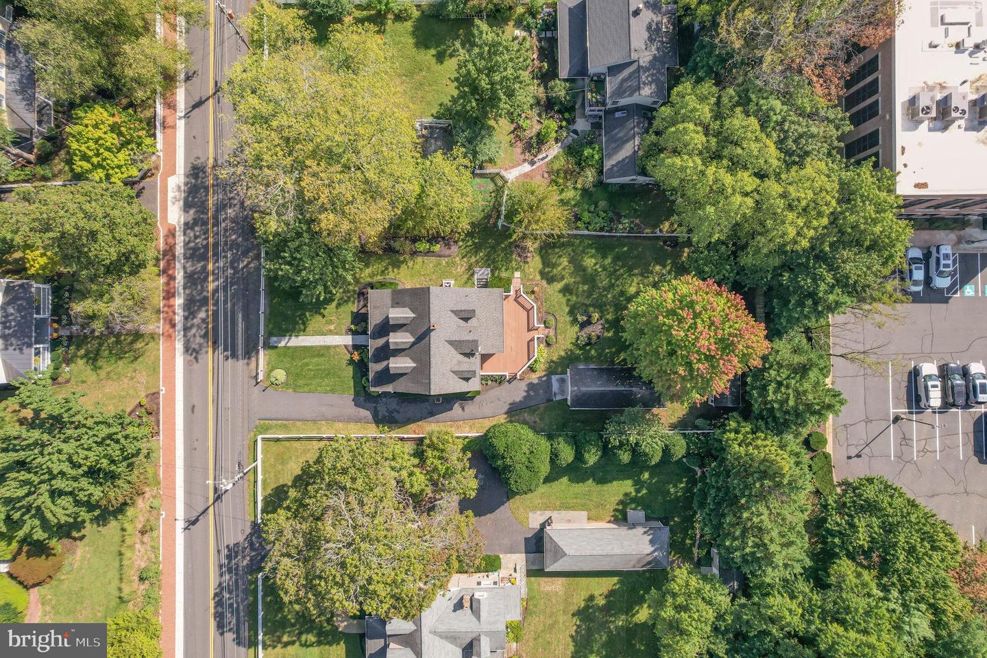 315 EDWARDS FERRY RD NE, LEESBURG, Virginia 20176, 3 Bedrooms Bedrooms, ,1 BathroomBathrooms,Residential,For sale,315 EDWARDS FERRY RD NE,VALO2107844 MLS # VALO2107844
