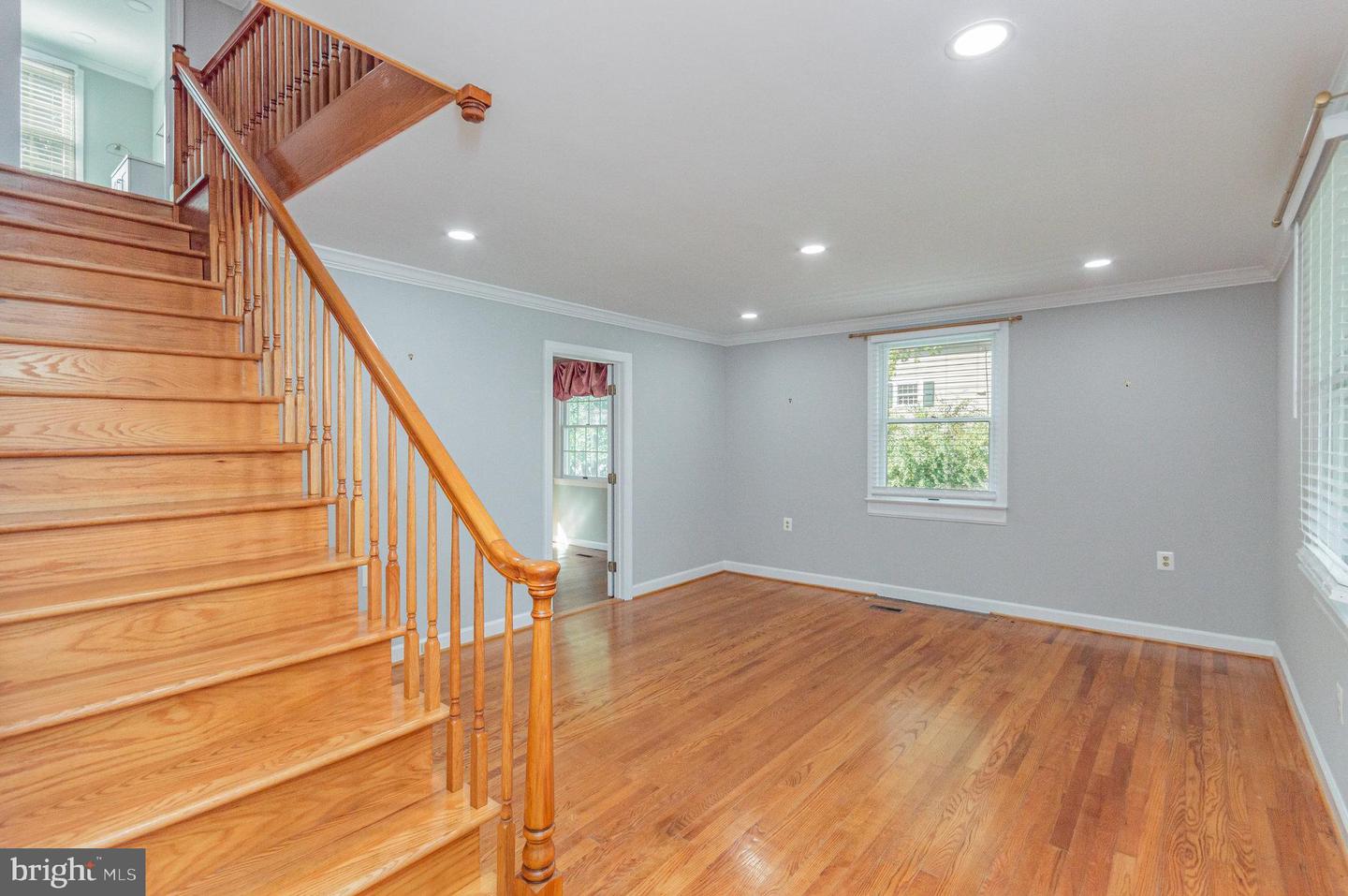 315 EDWARDS FERRY RD NE, LEESBURG, Virginia 20176, 3 Bedrooms Bedrooms, ,1 BathroomBathrooms,Residential,For sale,315 EDWARDS FERRY RD NE,VALO2107844 MLS # VALO2107844