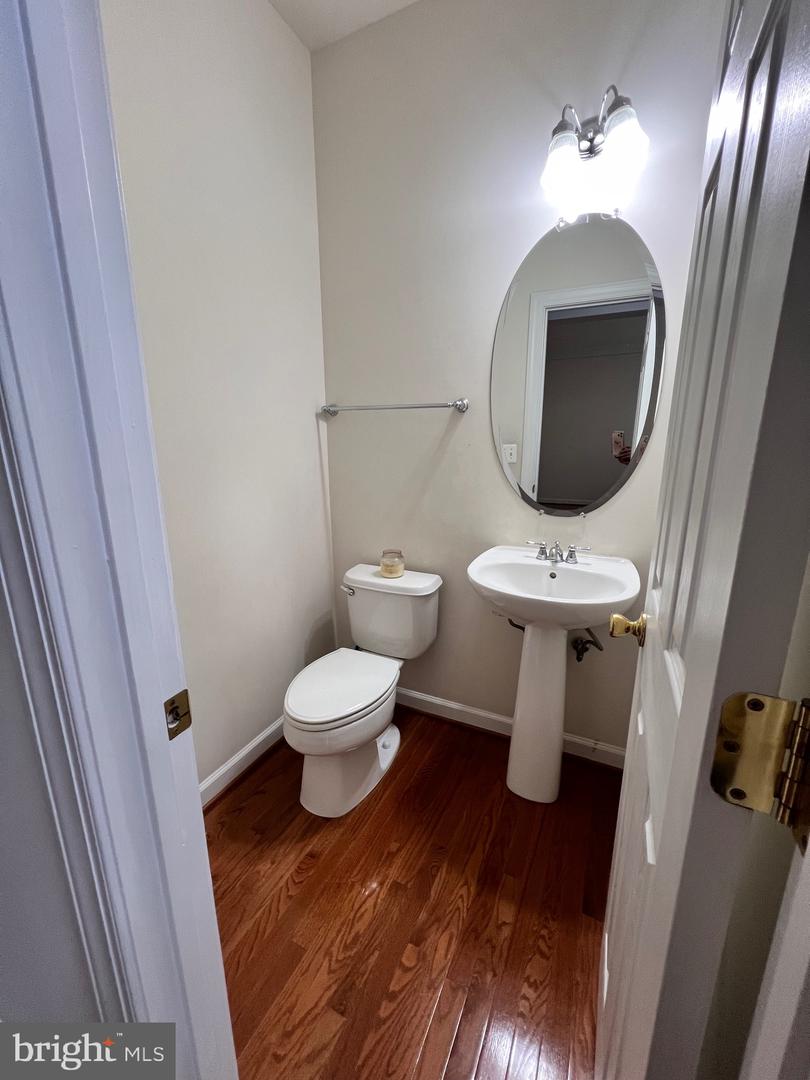 16317 EAGLE FLIGHT CIR, WOODBRIDGE, Virginia 22191, 5 Bedrooms Bedrooms, ,3 BathroomsBathrooms,Residential,For sale,16317 EAGLE FLIGHT CIR,VAPW2105076 MLS # VAPW2105076