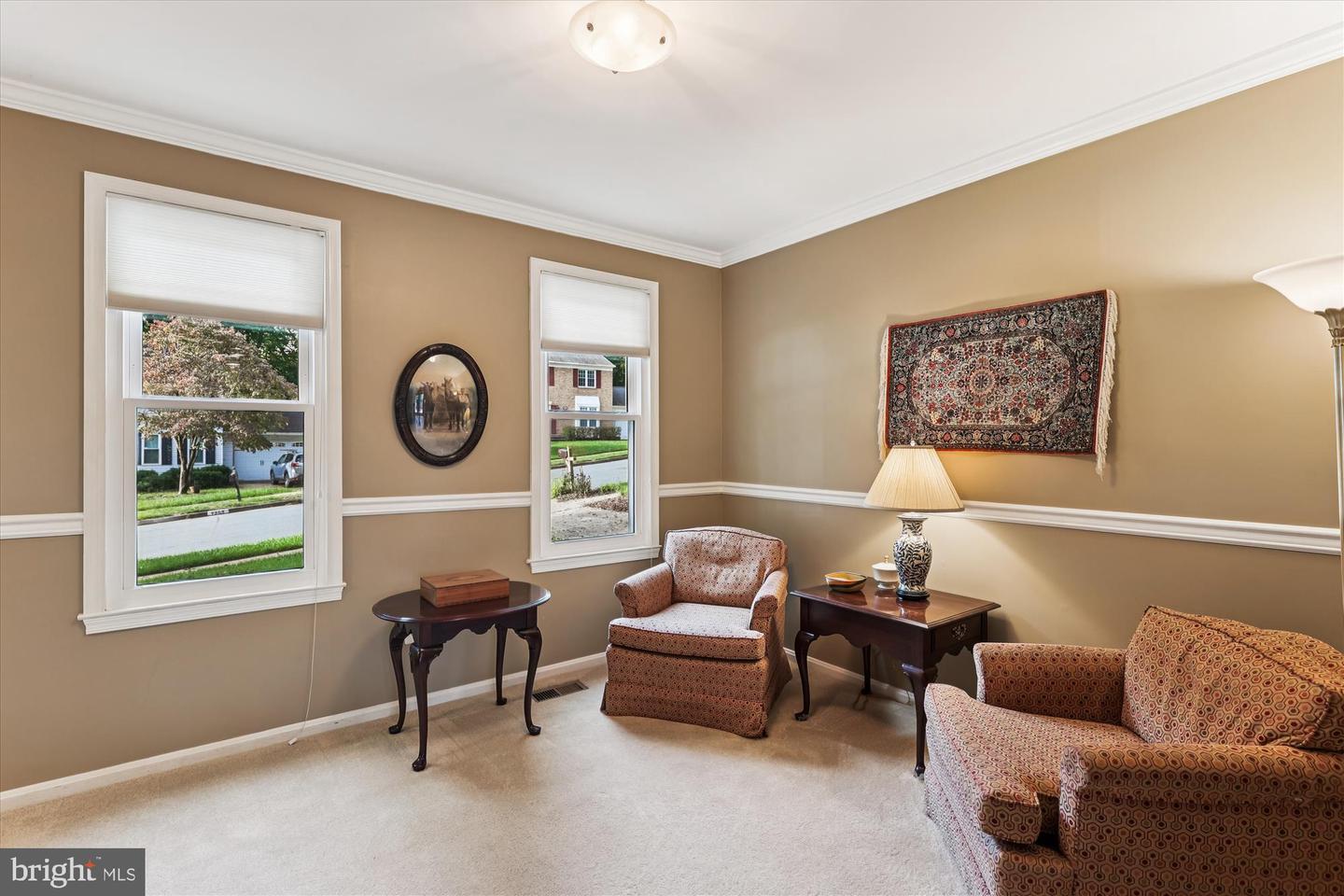 9352 CHESTNUT KNOLLS DR, FAIRFAX, Virginia 22032, 4 Bedrooms Bedrooms, ,3 BathroomsBathrooms,Residential,For sale,9352 CHESTNUT KNOLLS DR,VAFX2270022 MLS # VAFX2270022
