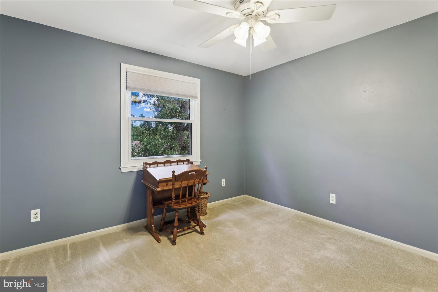 9352 CHESTNUT KNOLLS DR, FAIRFAX, Virginia 22032, 4 Bedrooms Bedrooms, ,3 BathroomsBathrooms,Residential,For sale,9352 CHESTNUT KNOLLS DR,VAFX2270022 MLS # VAFX2270022