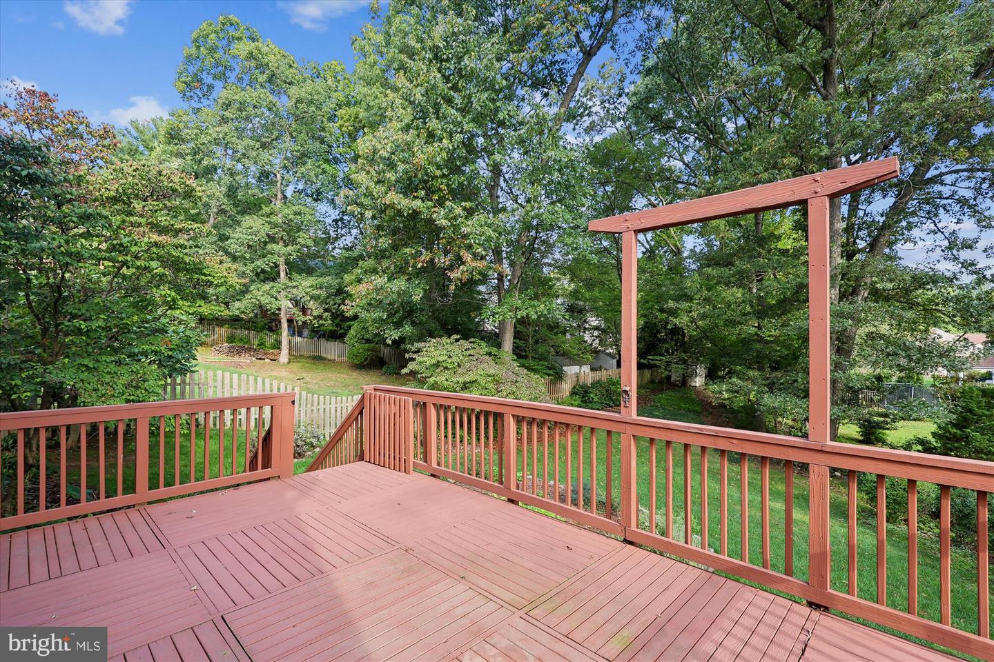 9352 CHESTNUT KNOLLS DR, FAIRFAX, Virginia 22032, 4 Bedrooms Bedrooms, ,3 BathroomsBathrooms,Residential,For sale,9352 CHESTNUT KNOLLS DR,VAFX2270022 MLS # VAFX2270022