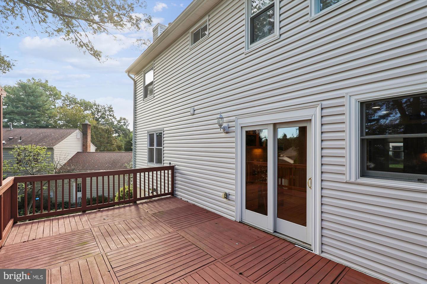 9352 CHESTNUT KNOLLS DR, FAIRFAX, Virginia 22032, 4 Bedrooms Bedrooms, ,3 BathroomsBathrooms,Residential,For sale,9352 CHESTNUT KNOLLS DR,VAFX2270022 MLS # VAFX2270022