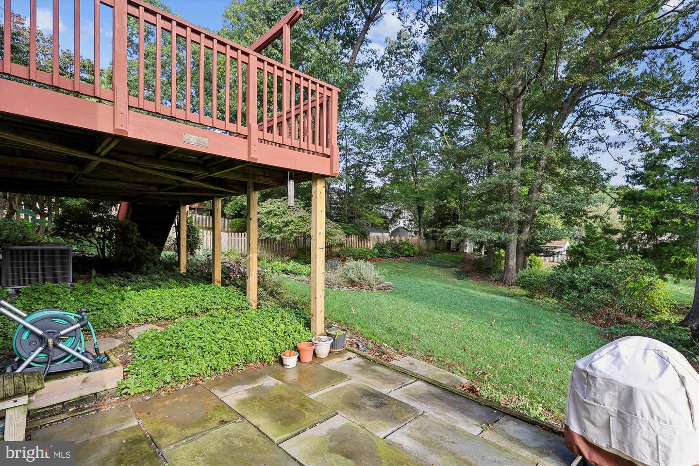9352 CHESTNUT KNOLLS DR, FAIRFAX, Virginia 22032, 4 Bedrooms Bedrooms, ,3 BathroomsBathrooms,Residential,For sale,9352 CHESTNUT KNOLLS DR,VAFX2270022 MLS # VAFX2270022