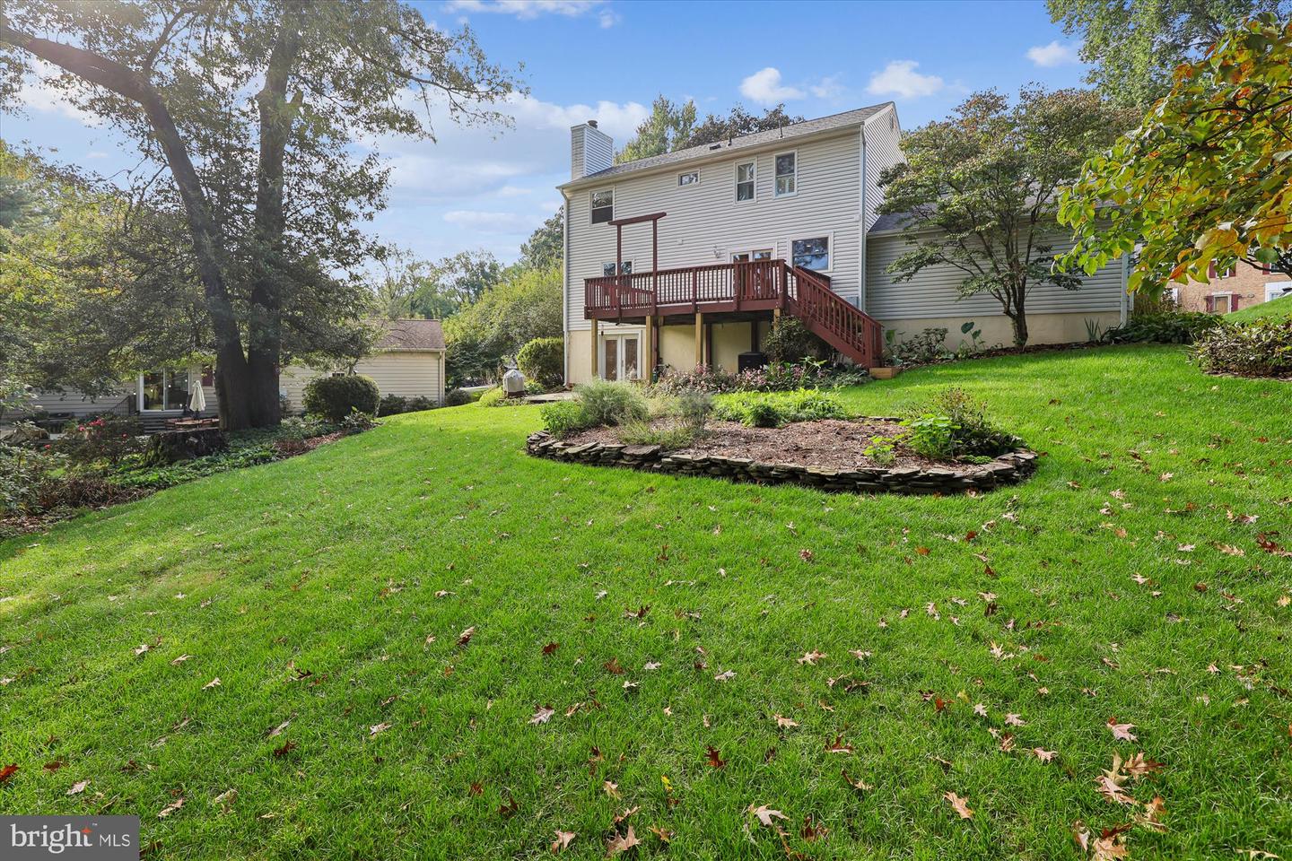 9352 CHESTNUT KNOLLS DR, FAIRFAX, Virginia 22032, 4 Bedrooms Bedrooms, ,3 BathroomsBathrooms,Residential,For sale,9352 CHESTNUT KNOLLS DR,VAFX2270022 MLS # VAFX2270022