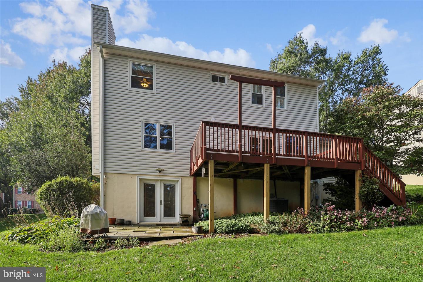 9352 CHESTNUT KNOLLS DR, FAIRFAX, Virginia 22032, 4 Bedrooms Bedrooms, ,3 BathroomsBathrooms,Residential,For sale,9352 CHESTNUT KNOLLS DR,VAFX2270022 MLS # VAFX2270022