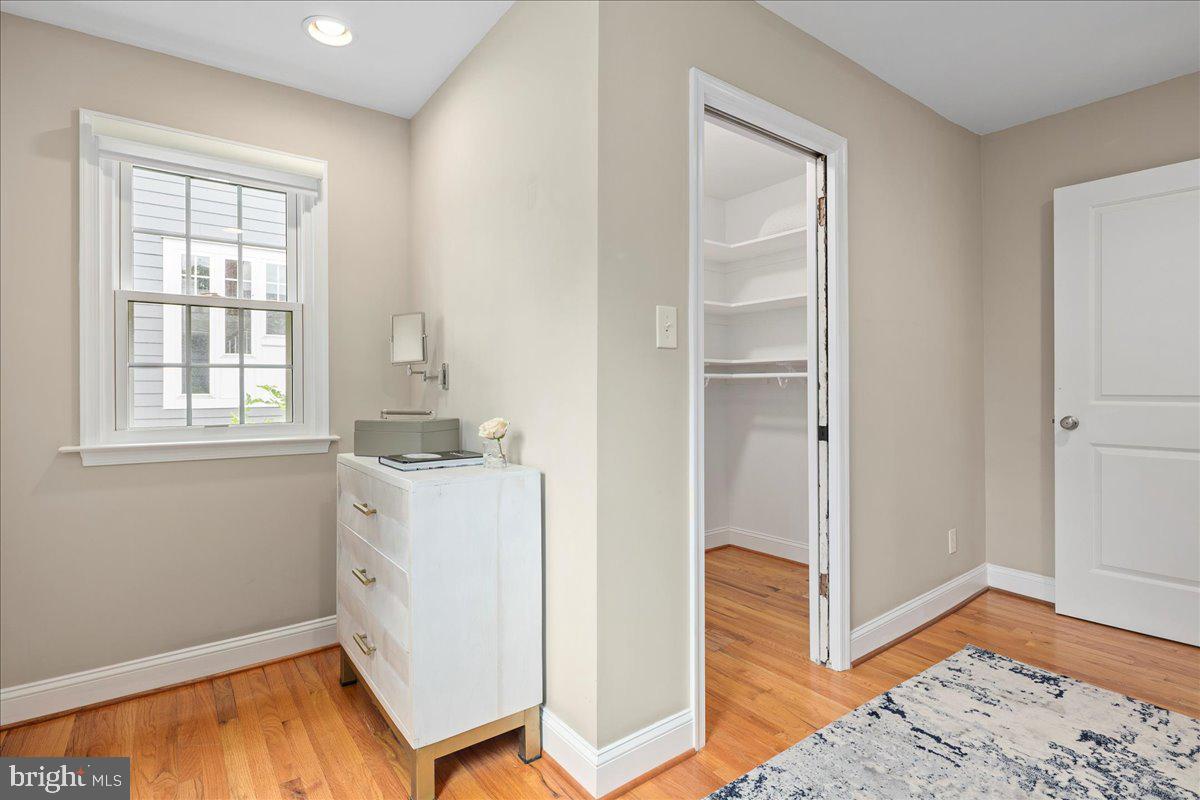 1134 N HARRISON ST, ARLINGTON, Virginia 22205, 3 Bedrooms Bedrooms, ,2 BathroomsBathrooms,Residential,For sale,1134 N HARRISON ST,VAAR2064340 MLS # VAAR2064340