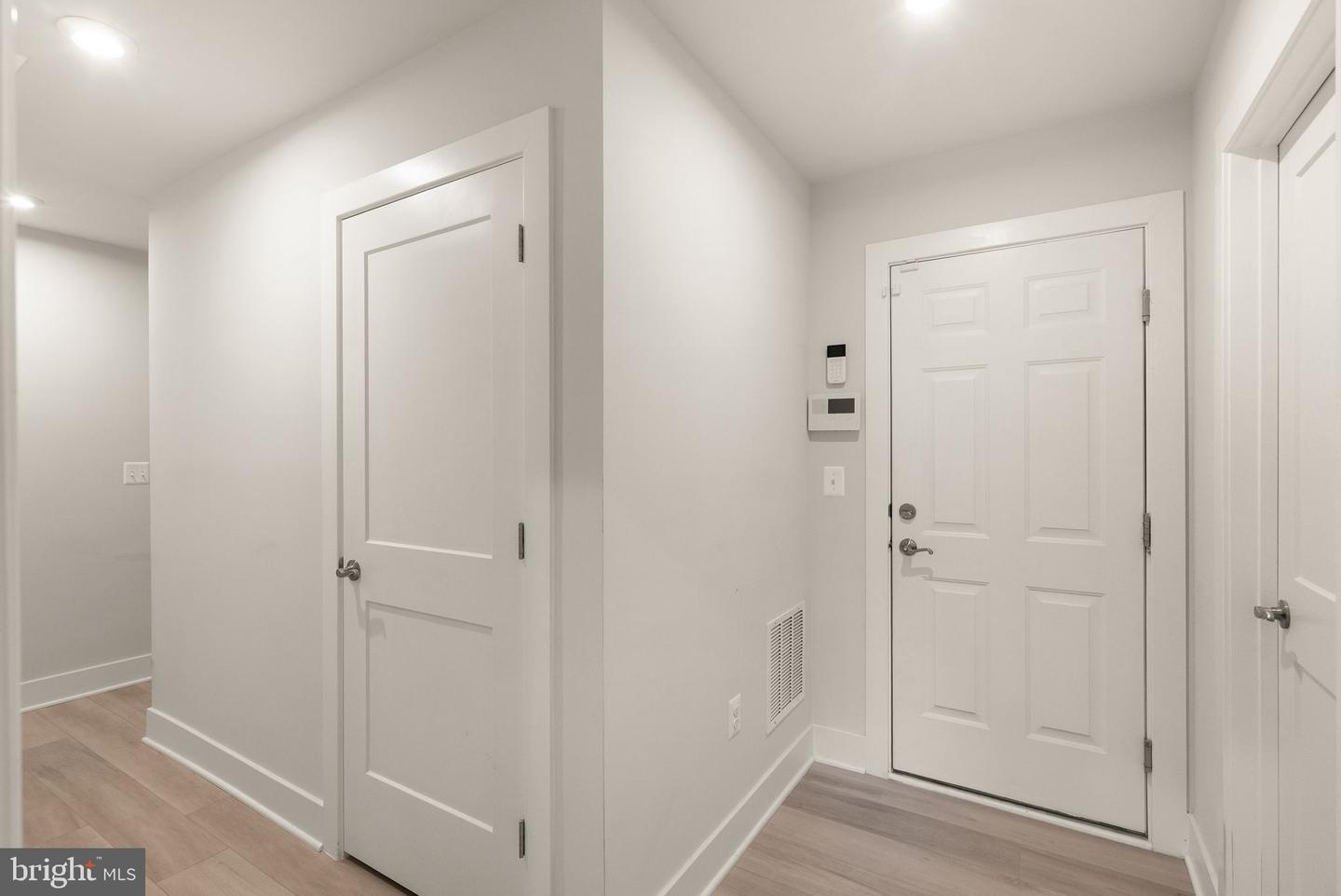 10549 WATERBURY WOODS WAY, MANASSAS, Virginia 20112, 4 Bedrooms Bedrooms, ,3 BathroomsBathrooms,Residential,For sale,10549 WATERBURY WOODS WAY,VAPW2105112 MLS # VAPW2105112