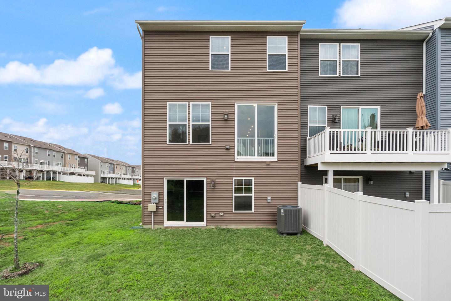 10549 WATERBURY WOODS WAY, MANASSAS, Virginia 20112, 4 Bedrooms Bedrooms, ,3 BathroomsBathrooms,Residential,For sale,10549 WATERBURY WOODS WAY,VAPW2105112 MLS # VAPW2105112