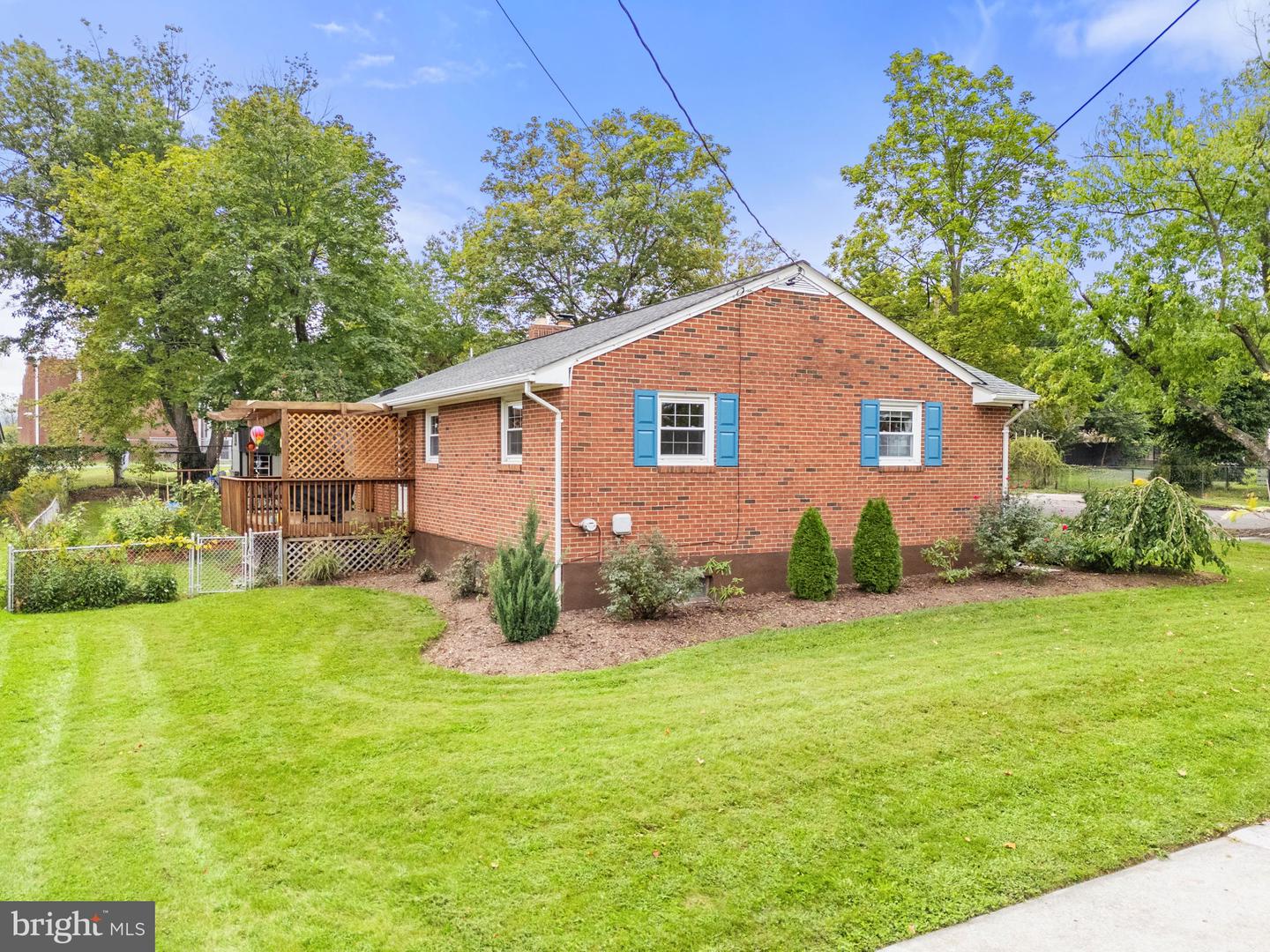 96 MOLDEN DR, WINCHESTER, Virginia 22601, 3 Bedrooms Bedrooms, ,1 BathroomBathrooms,Residential,For sale,96 MOLDEN DR,VAWI2009158 MLS # VAWI2009158