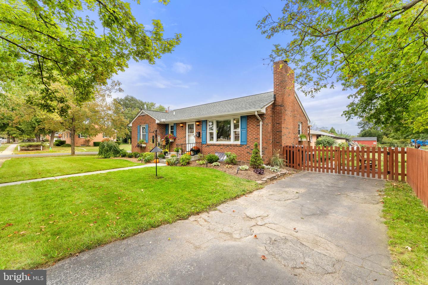 96 MOLDEN DR, WINCHESTER, Virginia 22601, 3 Bedrooms Bedrooms, ,1 BathroomBathrooms,Residential,For sale,96 MOLDEN DR,VAWI2009158 MLS # VAWI2009158