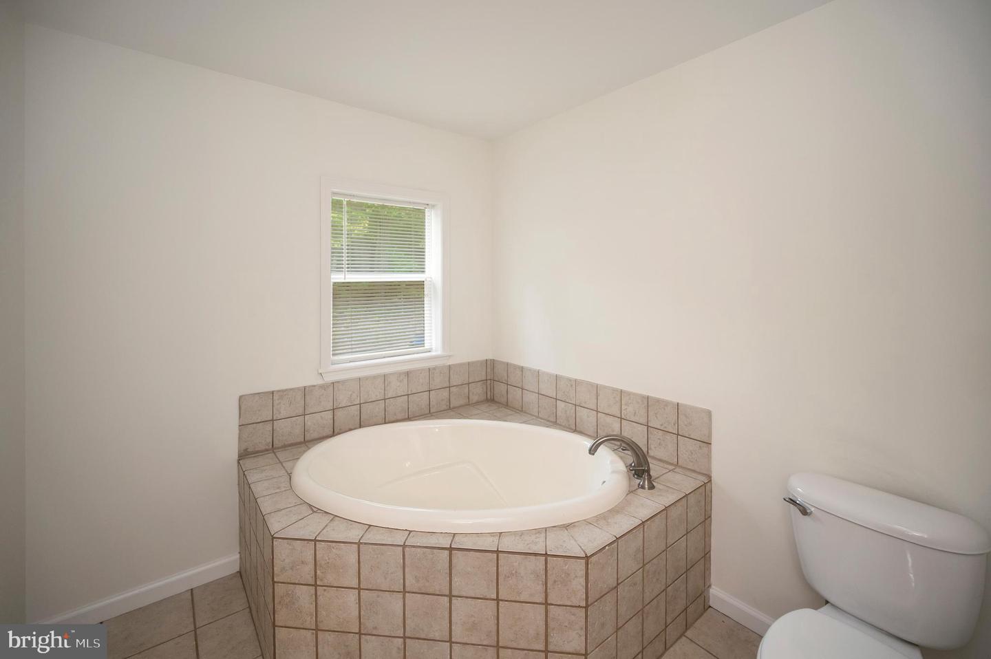 8410 SHIRLEY RD, UNIONVILLE, Virginia 22567, 4 Bedrooms Bedrooms, ,3 BathroomsBathrooms,Residential,For sale,8410 SHIRLEY RD,VASP2036602 MLS # VASP2036602