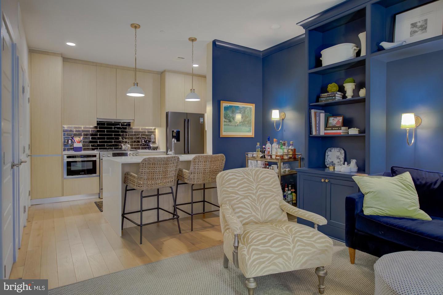 1309 E ST SE #12, WASHINGTON, District Of Columbia 20003, 2 Bedrooms Bedrooms, 5 Rooms Rooms,2 BathroomsBathrooms,Residential,For sale,1309 E ST SE #12,DCDC2225118 MLS # DCDC2225118