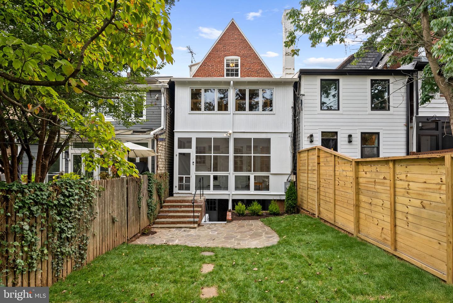 3819 T ST NW, WASHINGTON, District Of Columbia 20007, 5 Bedrooms Bedrooms, 11 Rooms Rooms,3 BathroomsBathrooms,Residential,For sale,3819 T ST NW,DCDC2225168 MLS # DCDC2225168