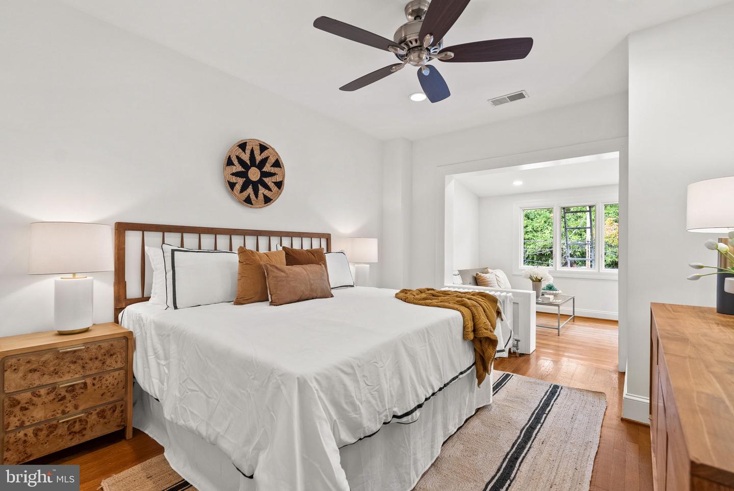 3819 T ST NW, WASHINGTON, District Of Columbia 20007, 5 Bedrooms Bedrooms, 11 Rooms Rooms,3 BathroomsBathrooms,Residential,For sale,3819 T ST NW,DCDC2225168 MLS # DCDC2225168