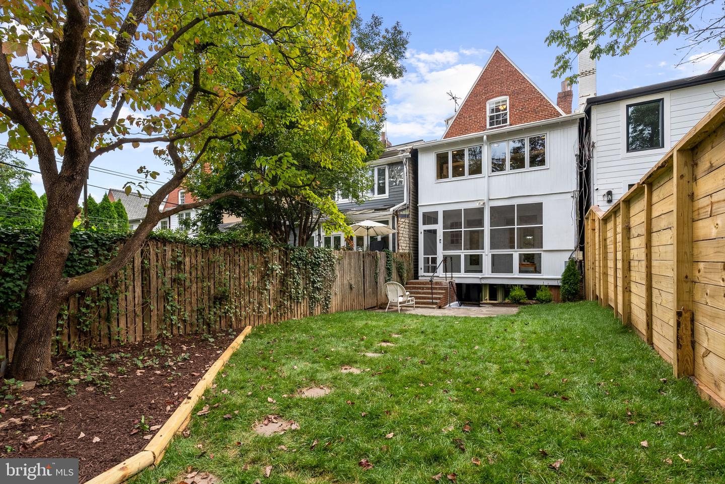 3819 T ST NW, WASHINGTON, District Of Columbia 20007, 5 Bedrooms Bedrooms, 11 Rooms Rooms,3 BathroomsBathrooms,Residential,For sale,3819 T ST NW,DCDC2225168 MLS # DCDC2225168