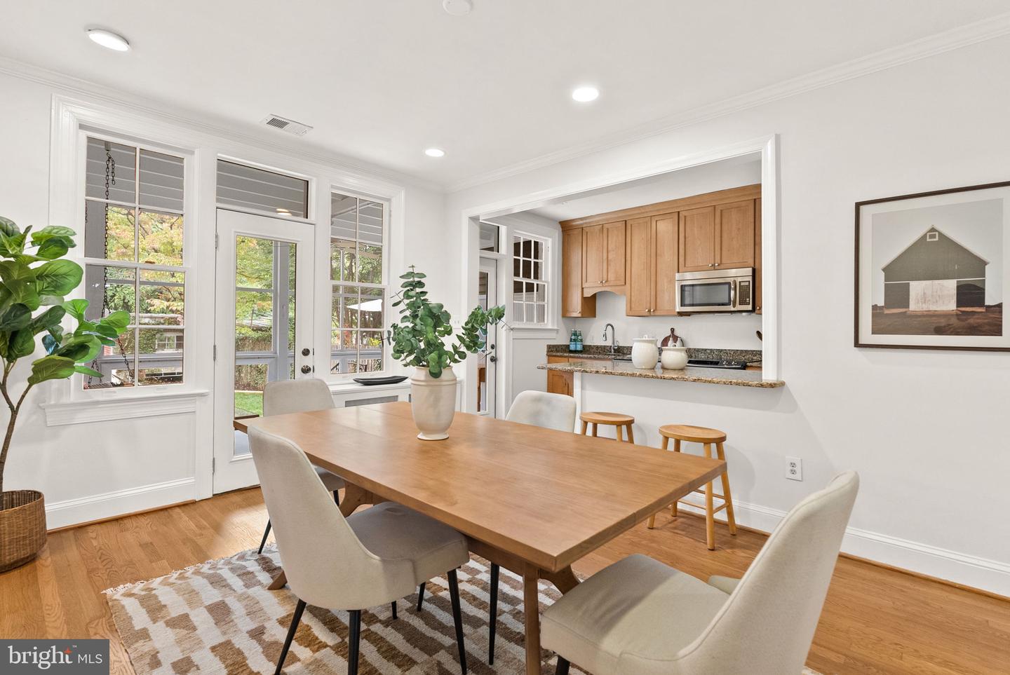 3819 T ST NW, WASHINGTON, District Of Columbia 20007, 5 Bedrooms Bedrooms, 11 Rooms Rooms,3 BathroomsBathrooms,Residential,For sale,3819 T ST NW,DCDC2225168 MLS # DCDC2225168