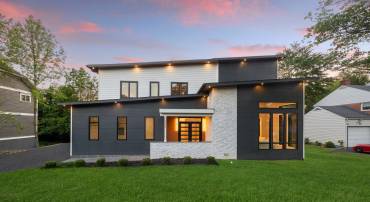 1052 BALLS HILL RD, MCLEAN, Virginia 22101, 6 Bedrooms Bedrooms, ,6 BathroomsBathrooms,Residential,For sale,1052 BALLS HILL RD,VAFX2270662 MLS # VAFX2270662