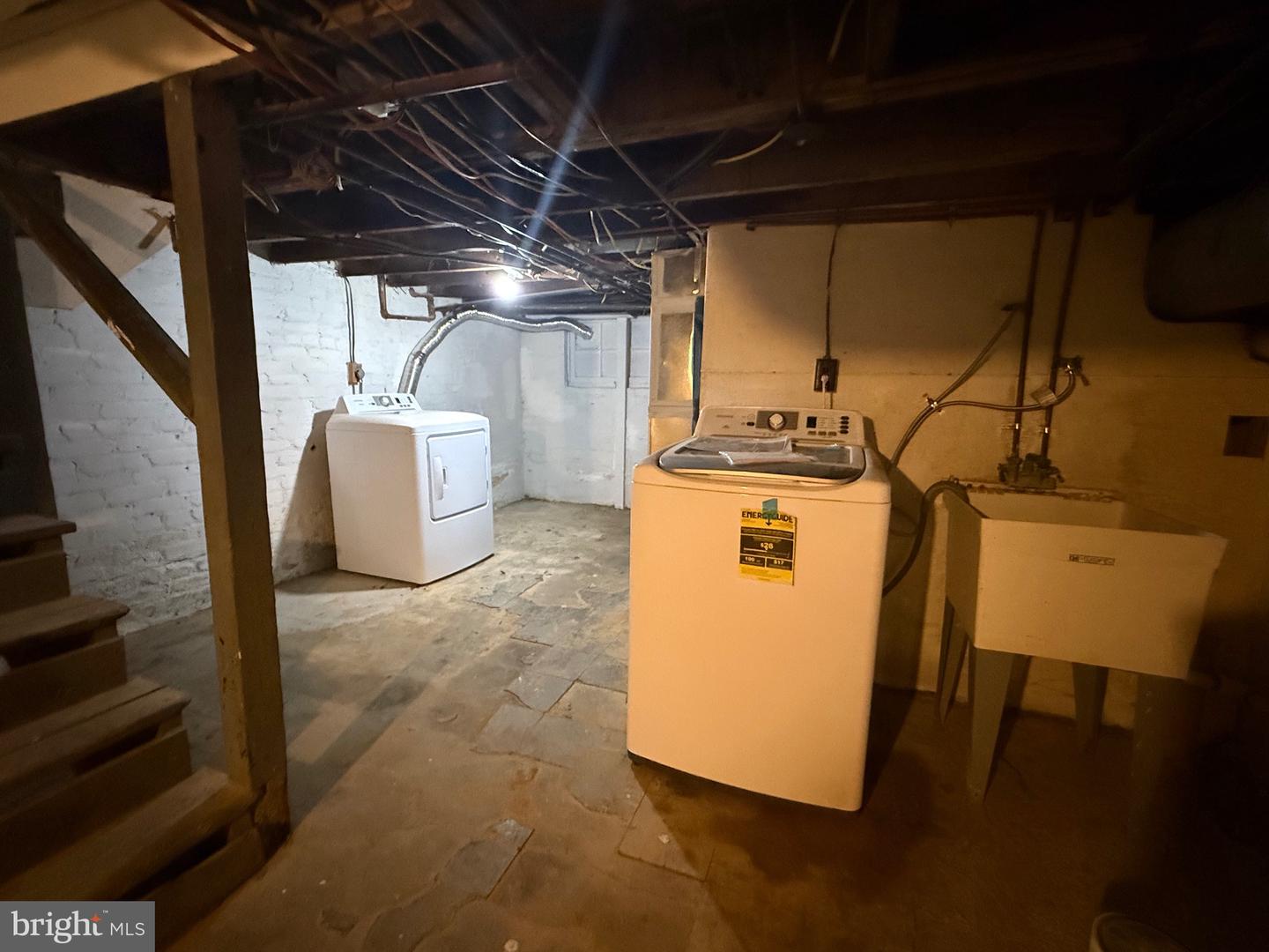 218 BRYANT ST NE, WASHINGTON, District Of Columbia 20002, 2 Bedrooms Bedrooms, ,2 BathroomsBathrooms,Residential,For sale,218 BRYANT ST NE,DCDC2225232 MLS # DCDC2225232