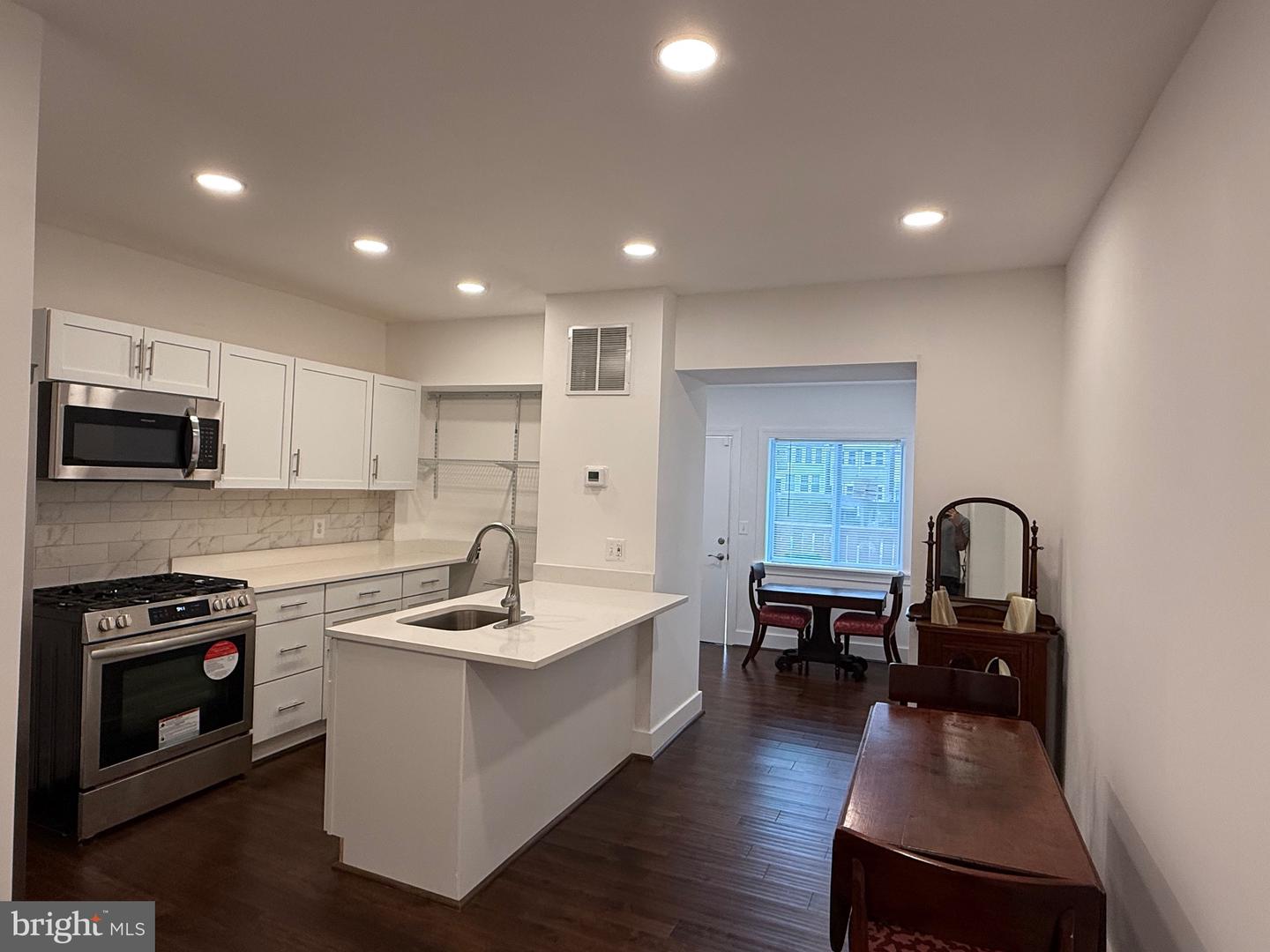 218 BRYANT ST NE, WASHINGTON, District Of Columbia 20002, 2 Bedrooms Bedrooms, ,2 BathroomsBathrooms,Residential,For sale,218 BRYANT ST NE,DCDC2225232 MLS # DCDC2225232