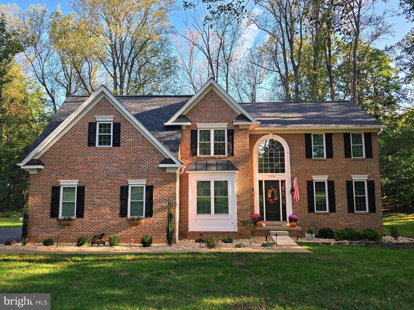 5214 SWAIN DR, WARRENTON, Virginia 20187, 4 Bedrooms Bedrooms, ,4 BathroomsBathrooms,Residential,For sale,5214 SWAIN DR,VAFQ2018564 MLS # VAFQ2018564