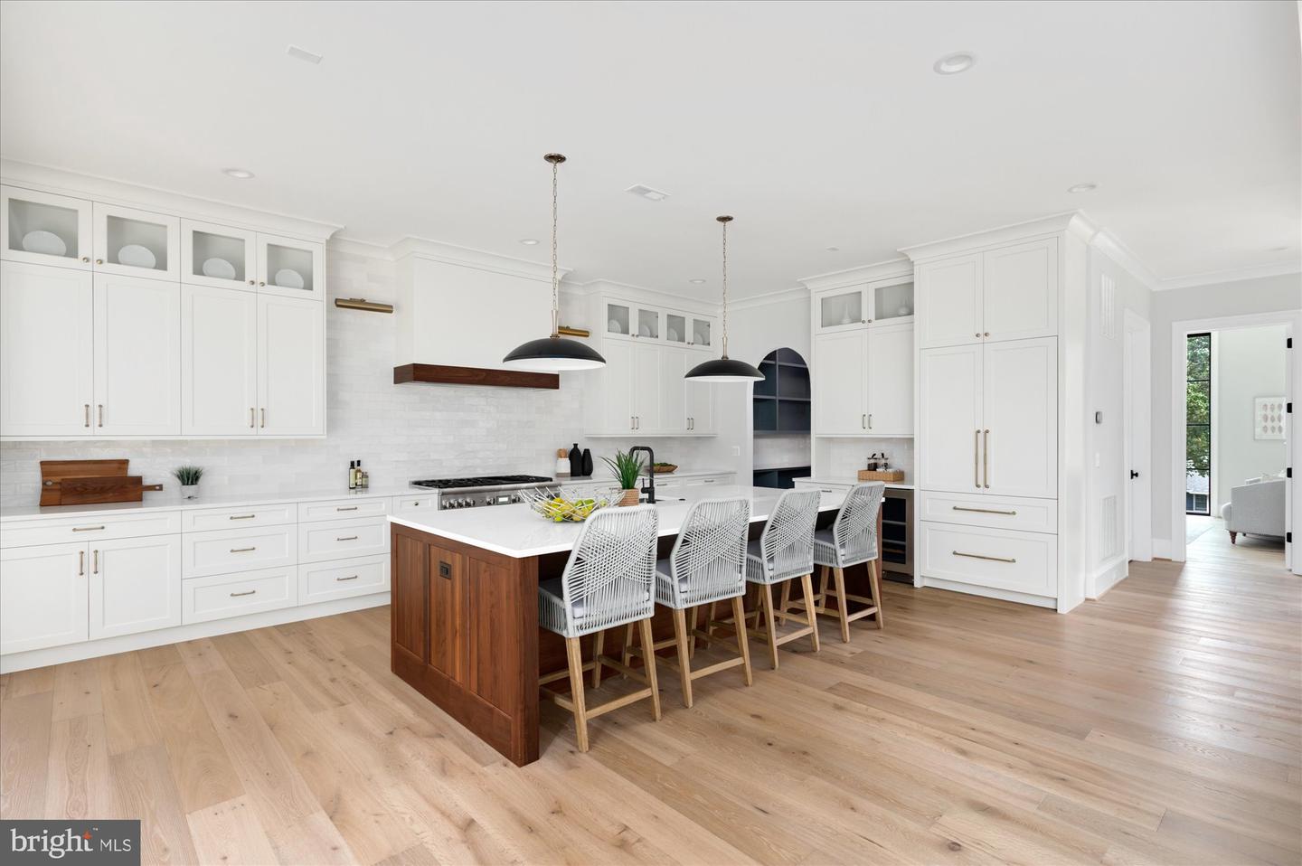 1446 COLA DR, MCLEAN, Virginia 22101, 6 Bedrooms Bedrooms, ,7 BathroomsBathrooms,Residential,For sale,1446 COLA DR,VAFX2272130 MLS # VAFX2272130