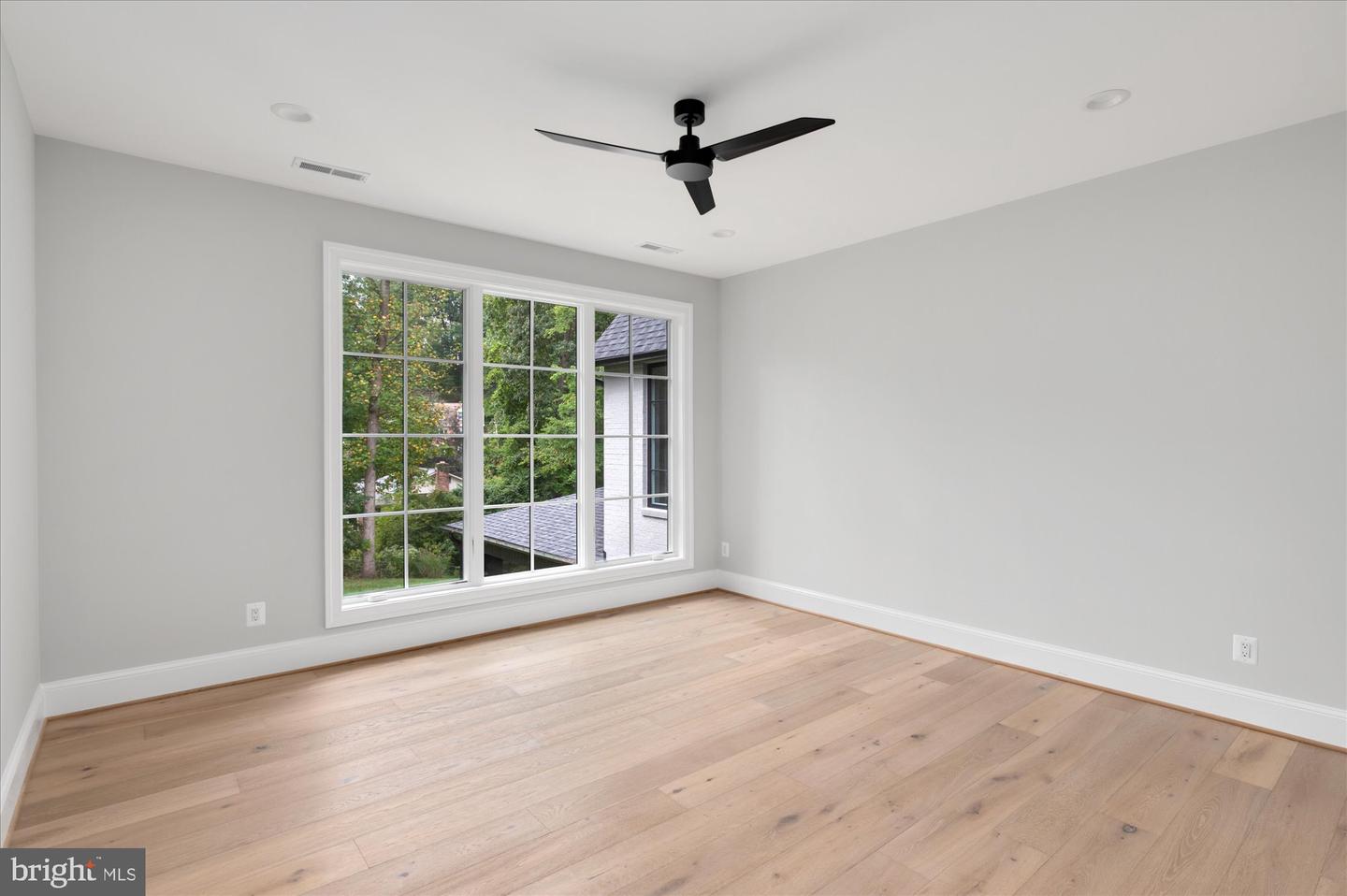 1446 COLA DR, MCLEAN, Virginia 22101, 6 Bedrooms Bedrooms, ,7 BathroomsBathrooms,Residential,For sale,1446 COLA DR,VAFX2272130 MLS # VAFX2272130