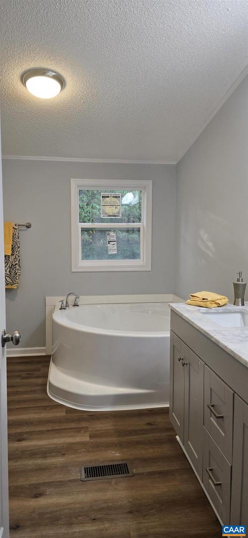 599 BEALS LN, SCOTTSVILLE, Virginia 24590, 4 Bedrooms Bedrooms, ,2 BathroomsBathrooms,Residential,For sale,599 BEALS LN,669605 MLS # 669605