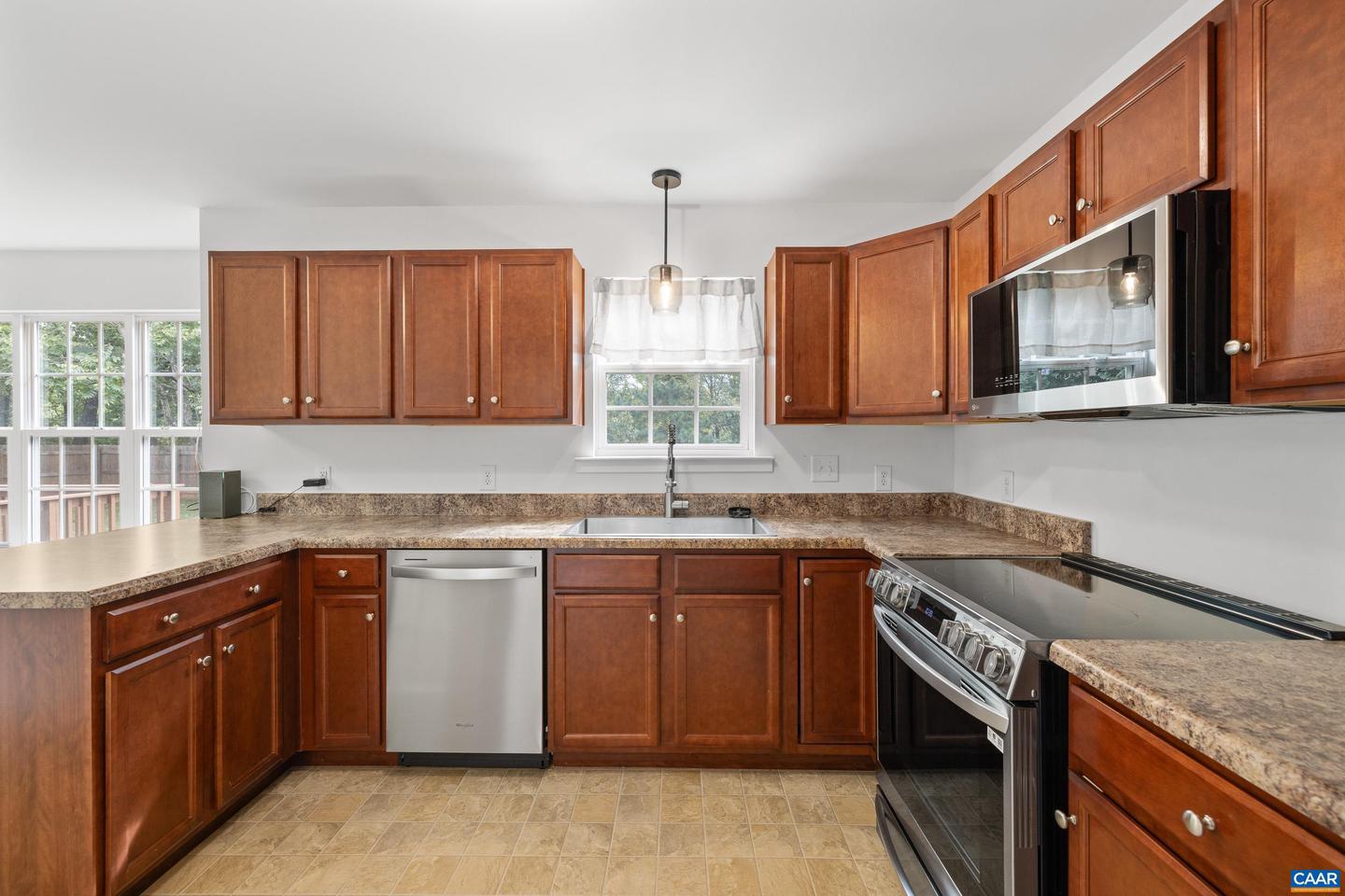 432 GLEN CIR, TROY, Virginia 22974, 4 Bedrooms Bedrooms, ,2 BathroomsBathrooms,Residential,For sale,432 GLEN CIR,669607 MLS # 669607
