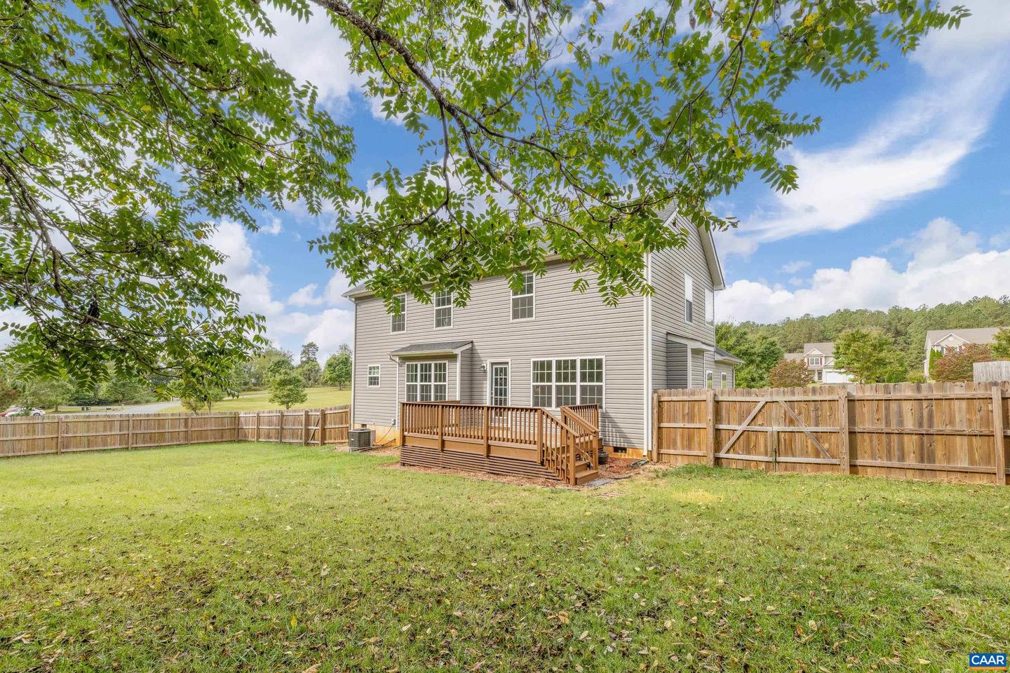 432 GLEN CIR, TROY, Virginia 22974, 4 Bedrooms Bedrooms, ,2 BathroomsBathrooms,Residential,For sale,432 GLEN CIR,669607 MLS # 669607