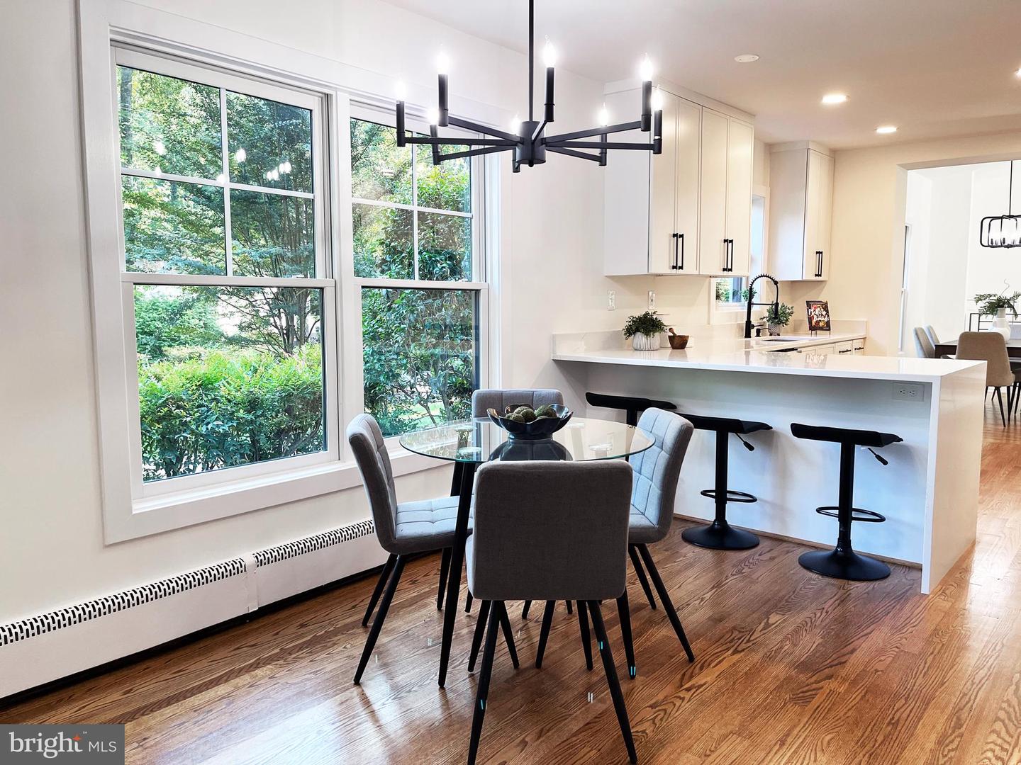 6353 CROSSWOODS DR, FALLS CHURCH, Virginia 22044, 4 Bedrooms Bedrooms, ,3 BathroomsBathrooms,Residential,For sale,6353 CROSSWOODS DR,VAFX2272232 MLS # VAFX2272232