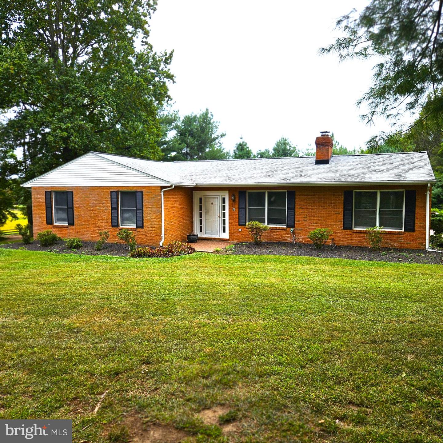 7 SKYLINE LN, WASHINGTON, Virginia 22747, 3 Bedrooms Bedrooms, ,2 BathroomsBathrooms,Residential,For sale,7 SKYLINE LN,VARP2002300 MLS # VARP2002300