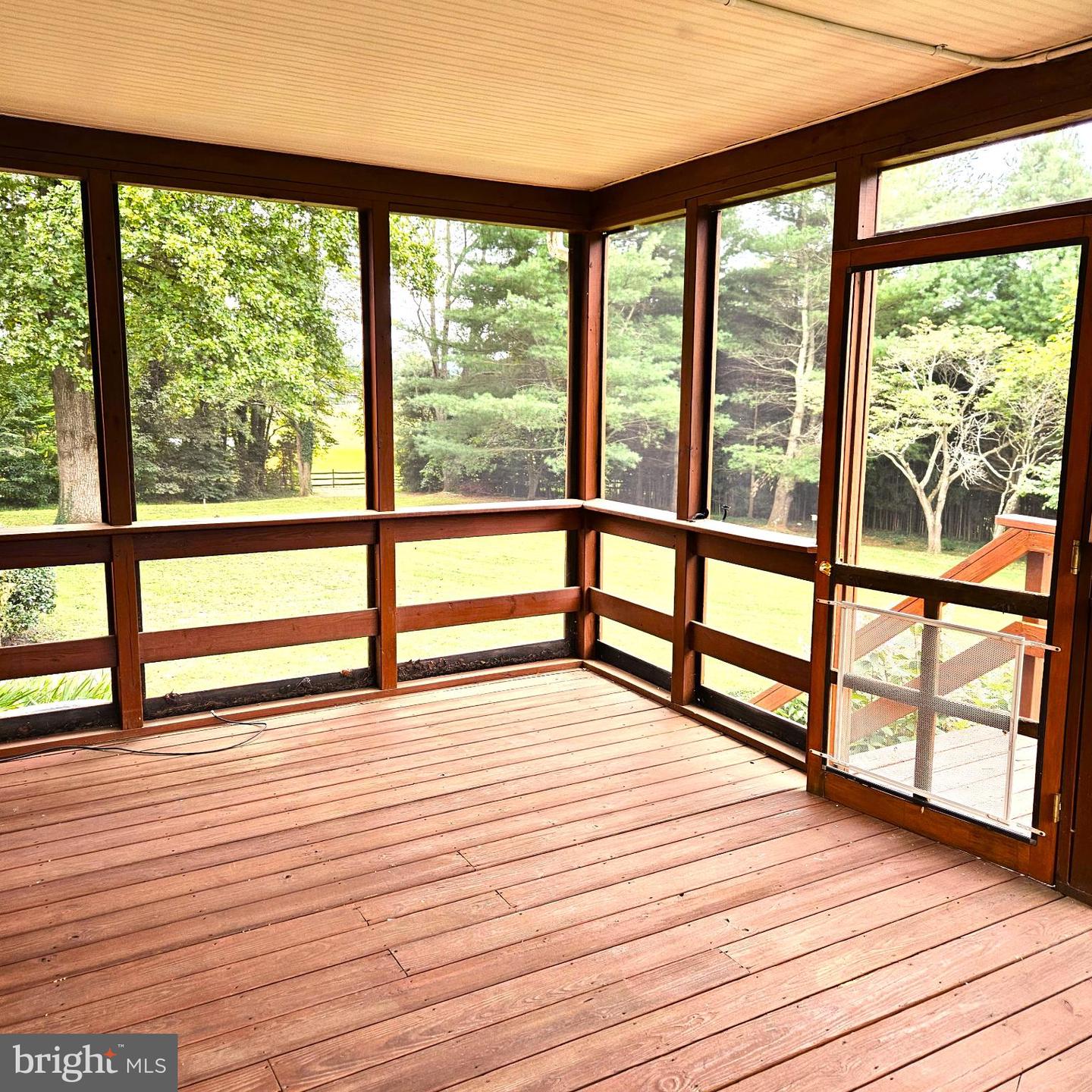 7 SKYLINE LN, WASHINGTON, Virginia 22747, 3 Bedrooms Bedrooms, ,2 BathroomsBathrooms,Residential,For sale,7 SKYLINE LN,VARP2002300 MLS # VARP2002300
