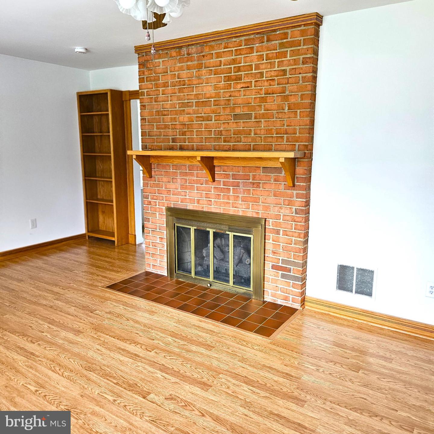 7 SKYLINE LN, WASHINGTON, Virginia 22747, 3 Bedrooms Bedrooms, ,2 BathroomsBathrooms,Residential,For sale,7 SKYLINE LN,VARP2002300 MLS # VARP2002300