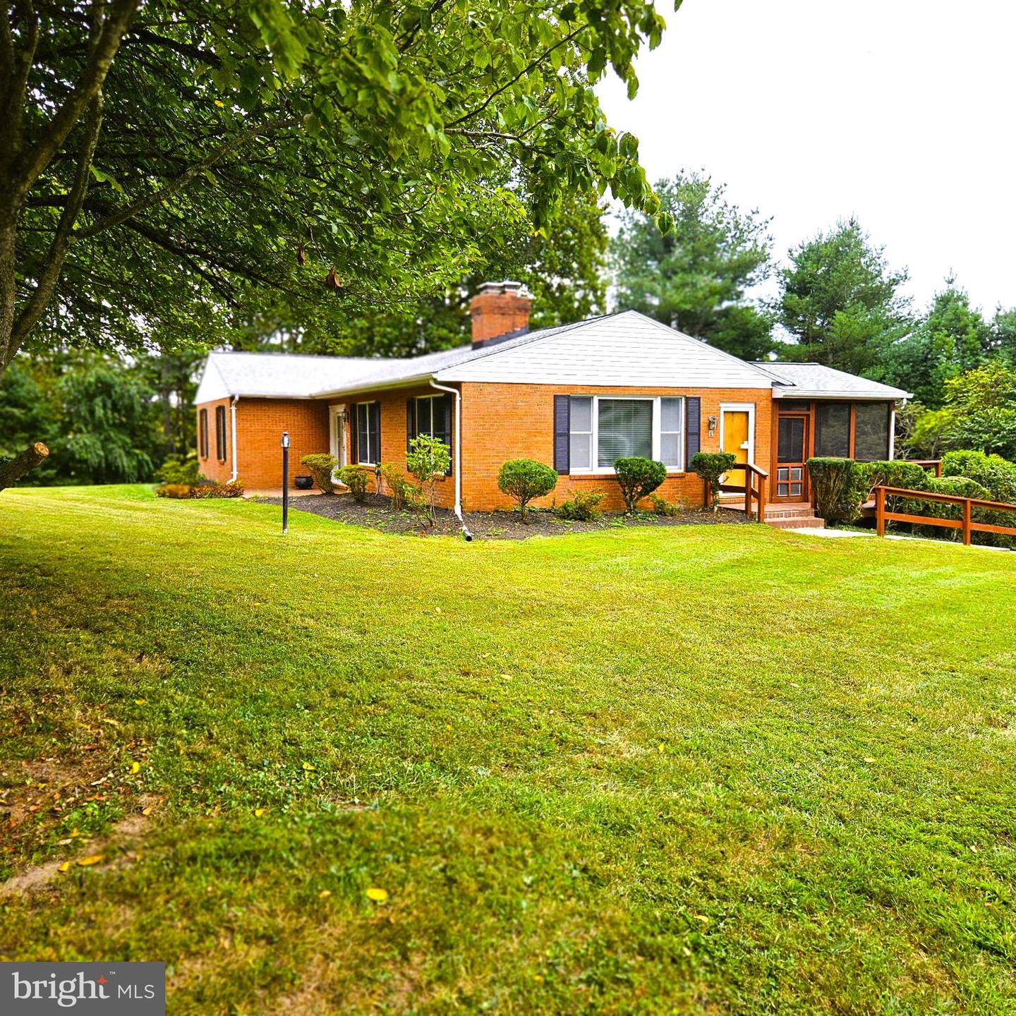 7 SKYLINE LN, WASHINGTON, Virginia 22747, 3 Bedrooms Bedrooms, ,2 BathroomsBathrooms,Residential,For sale,7 SKYLINE LN,VARP2002300 MLS # VARP2002300