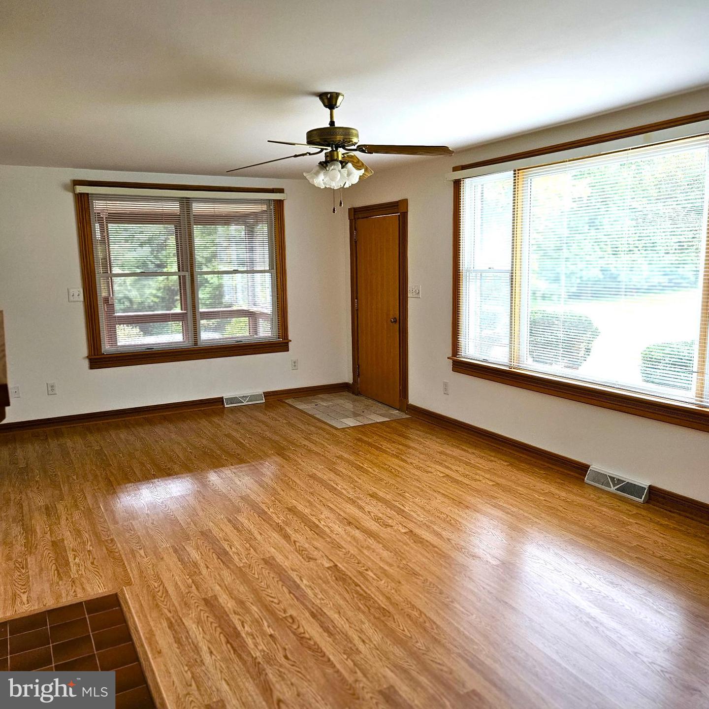 7 SKYLINE LN, WASHINGTON, Virginia 22747, 3 Bedrooms Bedrooms, ,2 BathroomsBathrooms,Residential,For sale,7 SKYLINE LN,VARP2002300 MLS # VARP2002300