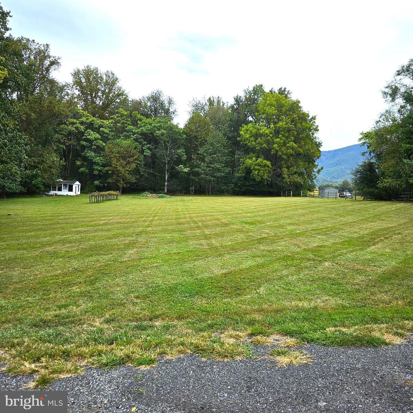 7 SKYLINE LN, WASHINGTON, Virginia 22747, 3 Bedrooms Bedrooms, ,2 BathroomsBathrooms,Residential,For sale,7 SKYLINE LN,VARP2002300 MLS # VARP2002300