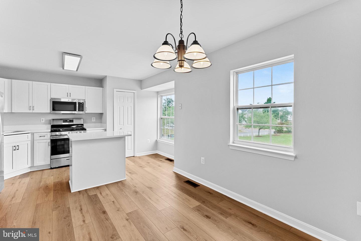11054 CLOVERTREE CT, MANASSAS, Virginia 20109, 3 Bedrooms Bedrooms, ,2 BathroomsBathrooms,Residential,For sale,11054 CLOVERTREE CT,VAPW2105318 MLS # VAPW2105318