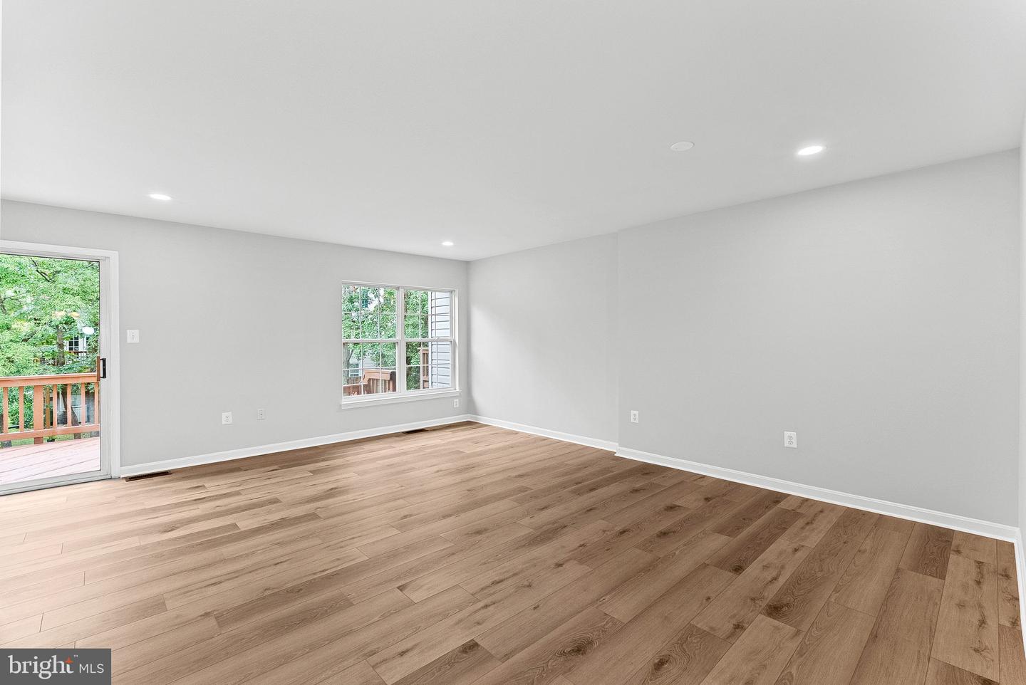 11054 CLOVERTREE CT, MANASSAS, Virginia 20109, 3 Bedrooms Bedrooms, ,2 BathroomsBathrooms,Residential,For sale,11054 CLOVERTREE CT,VAPW2105318 MLS # VAPW2105318